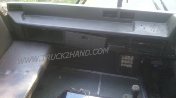 รถบัส ยี่ห้อ MITSUBISHI CANTER 24 ที่นั่ง เครื่อง 4D3  110Hp