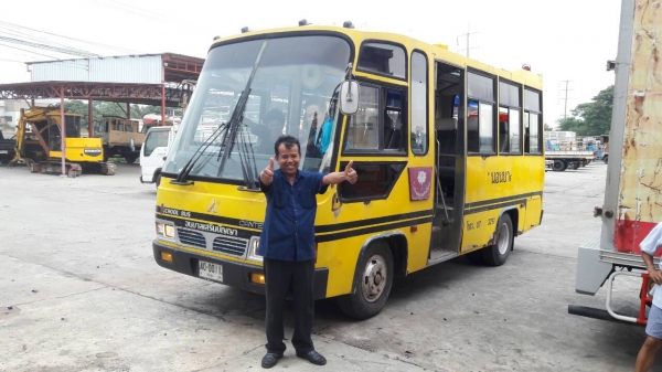 รถบัส ยี่ห้อ MITSUBISHI CANTER 24 ที่นั่ง เครื่อง 4D3  110Hp