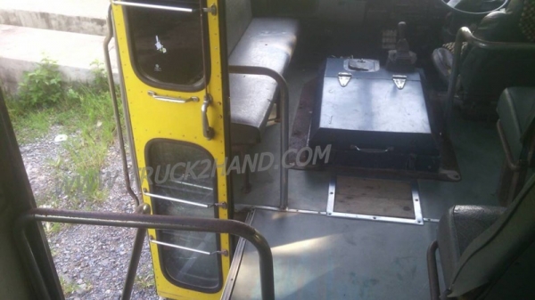 รถบัส ยี่ห้อ MITSUBISHI CANTER 24 ที่นั่ง เครื่อง 4D3  110Hp