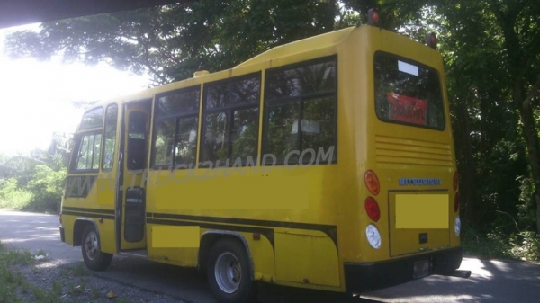 รถบัส ยี่ห้อ MITSUBISHI CANTER 24 ที่นั่ง เครื่อง 4D3  110Hp