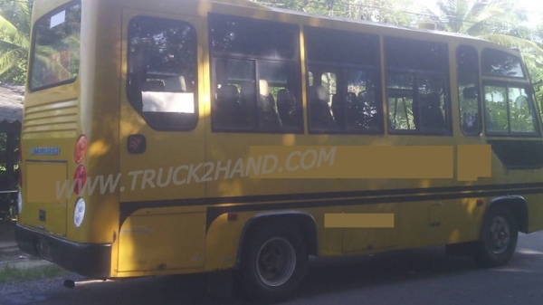 รถบัส ยี่ห้อ MITSUBISHI CANTER 24 ที่นั่ง เครื่อง 4D3  110Hp