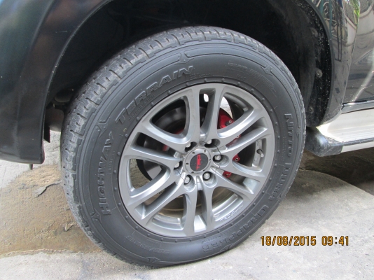 ขายล้อแม็กขอบ18TRDพร้อมยางNITTO ขายล้อแม็กขอบ18TRDพร้อมยางNITTO