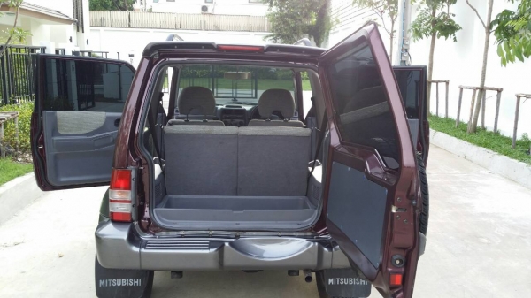 MITSUBISHI PAJERO, PAJERO 1.1 JR โฉม PAJERO MITSUBISHI PAJERO, PAJERO 1.1 JR โฉม PAJERO