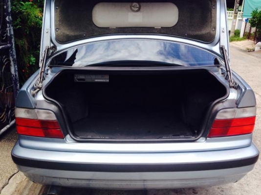 บีเอ็ม E36 320IA เครื่องM50 ปี93 เป็นรุ่นประกอบนอก รถมือเดียวออกห้าง กล็อฟ์ 0804465223 บีเอ็ม E36 320IA เครื่องM50 ปี93 เป็นรุ่นประกอบนอก รถมือเดียวออกห้าง กล็อฟ์ 0804465223