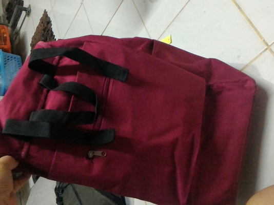 กระเป๋าแบบใส่ของติดกับรถจักรยานด้านข้าง หรือใส่กับเก้าอี้ด้านหลังพนักพิง