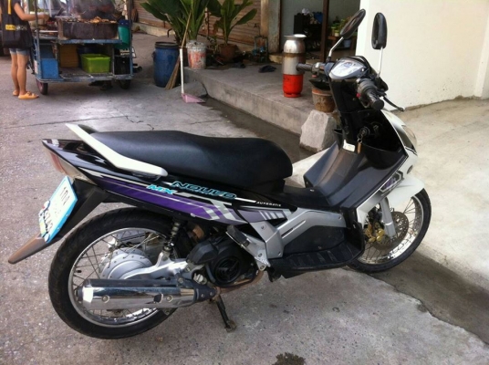 Nouvo mx ปี 49 รถบ้าน สีเทา ราคาเบาๆ มีเล่ม เอกสาครบ ราคา เบาๆ ค่ะ