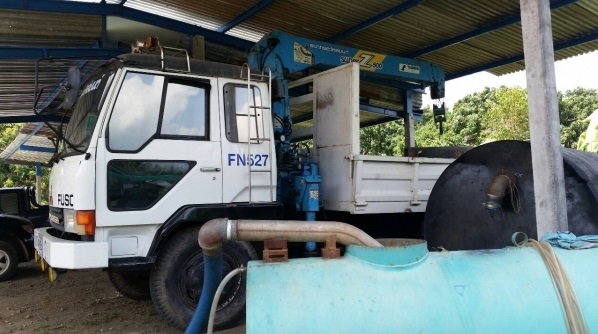 รถ 6 ล้อพร้อมเครนTADANO