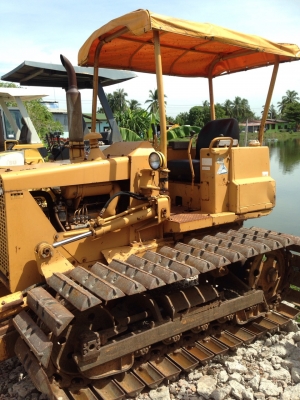 ขายด่วน รถดันดิน แทรคเตอร์  มีหลายรุ่น  MITSUBISHI BD2G  ,  KOMATSU  D20P   รถสวย สภาพดี  พร้อมใช้  ราคาโปรโมชั่น  สนใจโทร  089-7462641  สุวรรณี  เผ่าพงศ์ษา จ้า....