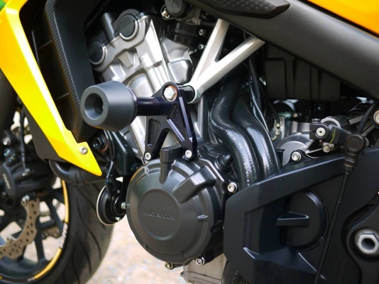 ขาย Honda CB650F รถศูนย์พร้อมทะเบียนแท้ สภาพใหม่กริ๊ป ไม่ล้ม ไม่ชน ไม่แปะ สีเดิมทั้งคัน