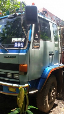 ขายร็อกกี้165แรง ติดเครน5ตัน 4ปลอก 3ชัก ยาว7.20เมตร เครื่องดี แคชซีสวย สภาพพร้อมใช้งาน เอกสารพร้อมโอน สนใจโทร 090-8588220คุณนะ 093-3258446คุณบิว ID:narong498 หรือเข้าดูสินค้าอื่นๆได้ที่ www.truck.in.th/498 หรือเพจFacebook ณรงค์ ซื้อขายรถมือสอง (เว็บไซต์ส่