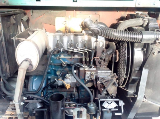 ขายรถขุดแบคโฮ SUMITOMO. Pc30 (คอนโทลสั้น. ปั๊มนิ้ว. แทรคเหล็ก) เครื่องแน่น. ปั๊มแรง. รถพร้อมใช้งาน ราคา  280,000 ต่อรองได้