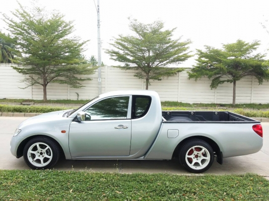 รถบ้านแท้ๆ มือเดียวออกห้าง วิ่งน้อยมากๆ รถบ้านแท้ๆ มือเดียวออกห้าง วิ่งน้อยมากๆ