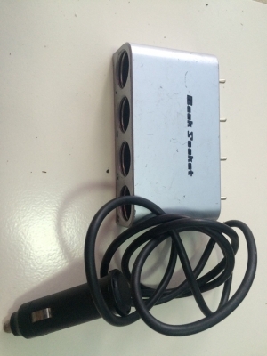 ที่จุดบุหรี่ 4ช่อง ยี่ห้อKashimura มีสวิตท์ ปิดเปิด มือ2 ญี่ปุ่น