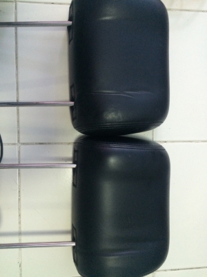 จอหมอน 9.2 นิ้ว 1คู่ สีดำหนังแท้ ภาพคมชัด มือ2 ญี่ปุ่น