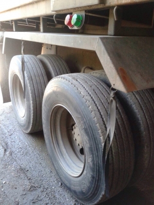 ขายรถพ่วง ISUZU DECA FXZ 360 ปี 54 ใช้งานทุกวัน บรรทุกแต่ปาล์ม  ติดต่อ ทวีเดช 081-970-1769