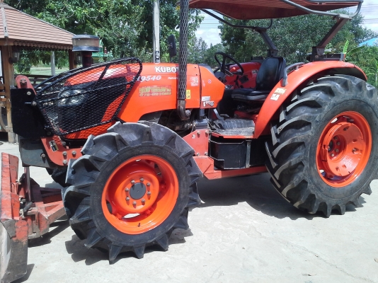 ขาย แทรกเตอร์ KUBOTA M9540 ถูกๆ สวยๆ ยางหน้า-หลังใหม่หมด ชั่วโมงน้อนๆคับ