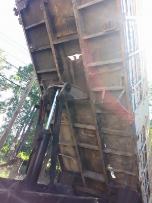 ขายดั้ม2เพลา MITSUBISHI FN527M-TF33&times;&times; เครื่อง220เทอร์โบ โลฮาย10สปีด แอร์เย็น สภาพพร้อมใช้งาน เอกสารพร้อมโอน สนใจโทร 090-8588220คุณนะ 093-3258446คุณบิว ID:narong498 หรือเข้าดูสินค้าอื่นๆได้ที่ www.truck.in.th/498 หรือเพจFacebook ณรงค์ ซื้อขายรถ