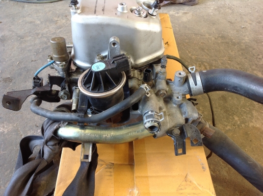 ฝาสูบฮอนด้า Civicไดเมนชั่น ฝานอก ครบชุด สภาพใหม่