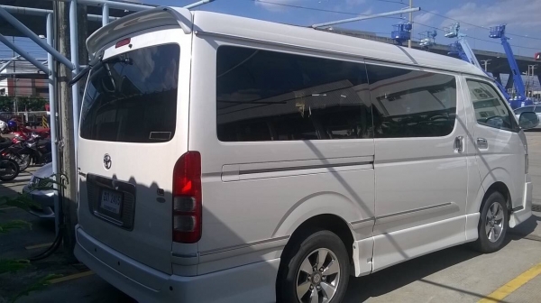 เปิดประมูลด่วนรถตู้โตโยต้า ปี 2012 รถสวย สภาพดี เปิดประมูลด่วนรถตู้โตโยต้า ปี 2012 รถสวย สภาพดี