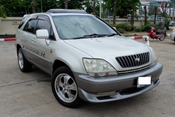 TOYOTA HARRIER 3.0 FOUR ปี 2003