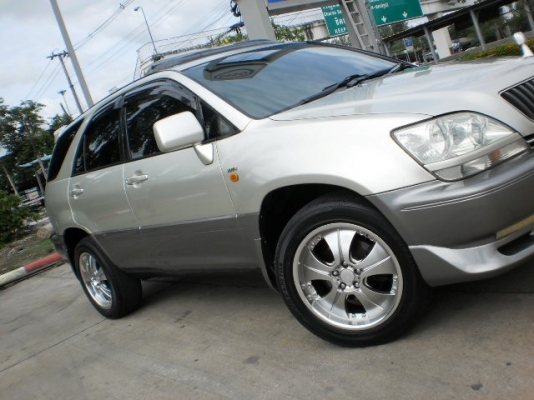 TOYOTA HARRIER 3.0 FOUR ปี 2003