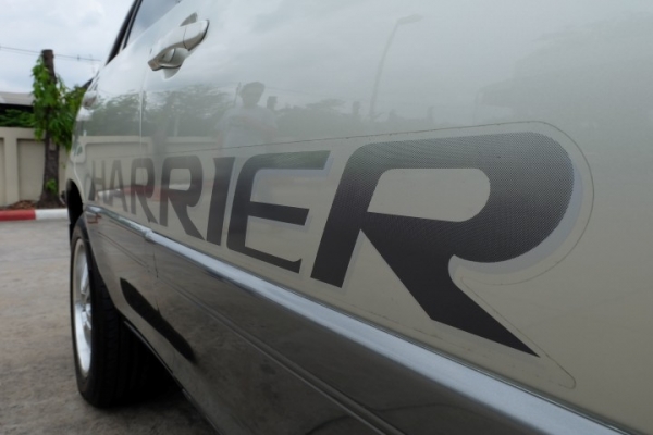 TOYOTA HARRIER 3.0 FOUR ปี 2003