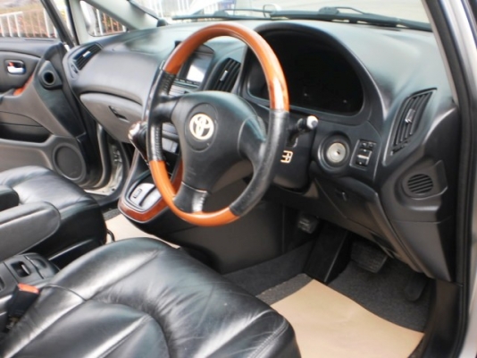 TOYOTA HARRIER 3.0 FOUR ปี 2003