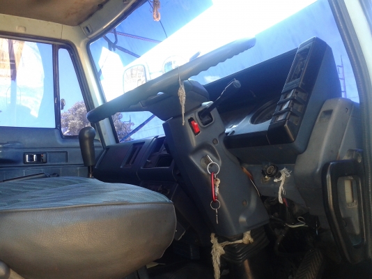 195เพลาเดียวดั้มรถห้างแท้ ต่อรองใด้ครับ เอกสารพร้อมโอน