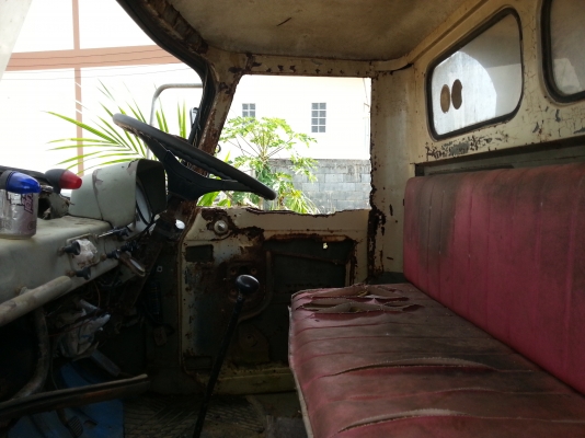 ต้องการขายรถหกล้อดั้ม195ฮีโน่สวยๆ