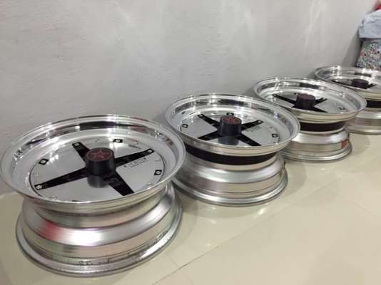 ขาย-ล้อ Impul Hoshino Racing 16" 4 รู 114.3 offset ลึก 3 ชิ้นแท้ สภาพสวย หายากครับ