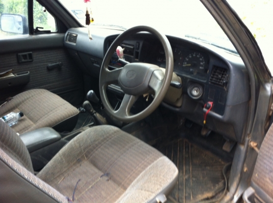 ขายTOYOTA LN 111 SR5 ขายTOYOTA LN 111 SR5