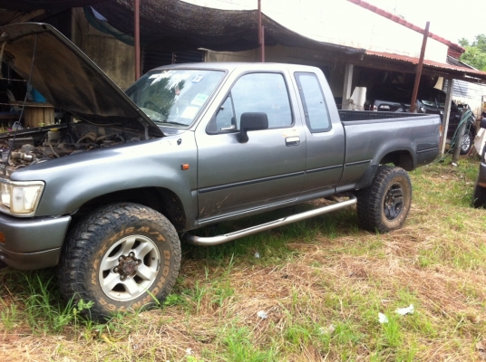 ขายTOYOTA LN 111 SR5