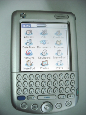 PALM TUNGSTENc จอสี