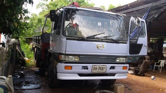 ขาย10ล้อ1เพลา เครน3.5ตัน4ปอก FL3H 195 แชชซีสวย เครื่องดี จัดได้6แสน พร้อมใช้งาน พ.เพาเวอร์ เบรคทิ๊ฟฟี่ พร้อมใช้งาน