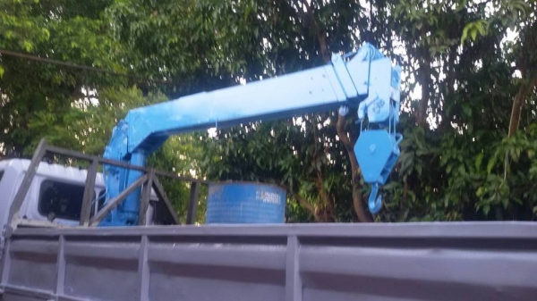 ขาย10ล้อ1เพลา เครน3.5ตัน4ปอก FL3H 195 แชชซีสวย เครื่องดี จัดได้6แสน พร้อมใช้งาน พ.เพาเวอร์ เบรคทิ๊ฟฟี่ พร้อมใช้งาน