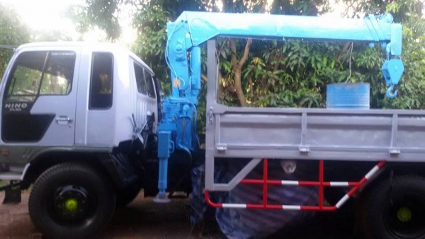 ขาย10ล้อ1เพลา เครน3.5ตัน4ปอก FL3H 195 แชชซีสวย เครื่องดี จัดได้6แสน พร้อมใช้งาน พ.เพาเวอร์ เบรคทิ๊ฟฟี่ พร้อมใช้งาน