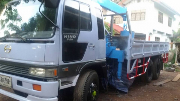 ขาย10ล้อ1เพลา เครน3.5ตัน4ปอก FL3H 195 แชชซีสวย เครื่องดี จัดได้6แสน พร้อมใช้งาน พ.เพาเวอร์ เบรคทิ๊ฟฟี่ พร้อมใช้งาน