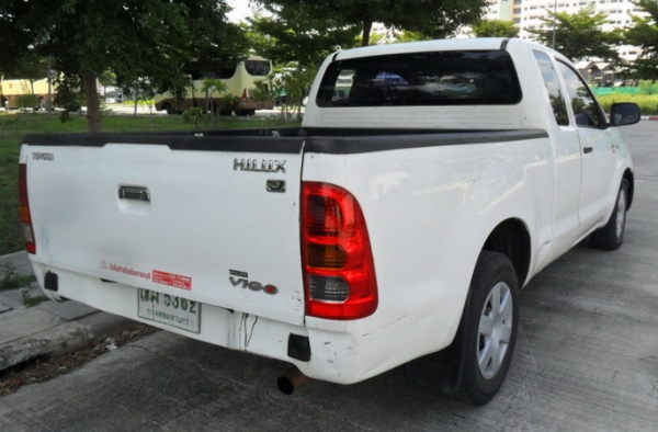 TOYOTA วีโก้สภาพดีพร้อมใช้