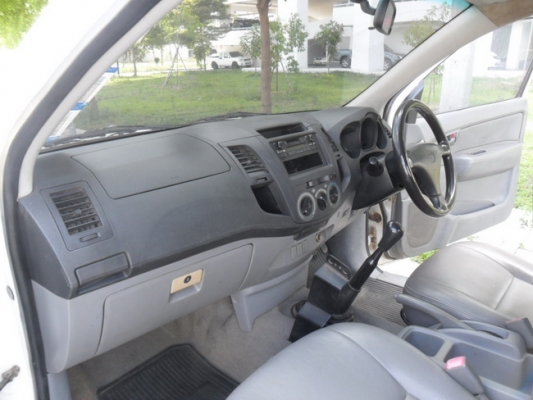 TOYOTA วีโก้สภาพดีพร้อมใช้