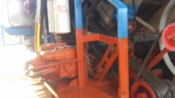 ขายรถเกี่ยวข้าวปานเจริญ เครื่องjo8cทรู260เทอร์โบว์ ช่วงล่างลูเลอร์10ลูก ตู้เลส อุ้มปรับระดับ ปั๊มไดกิ้น23 ตัวเดิน12นอก สภาพพร้อมใช้งาน