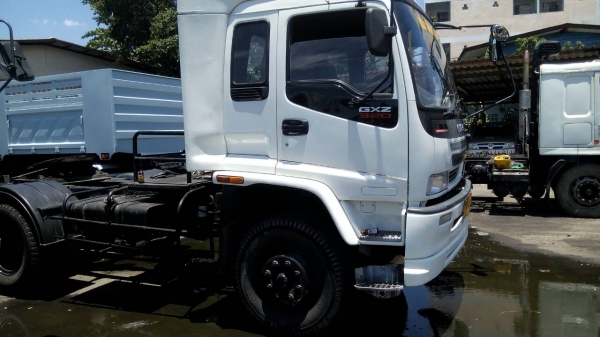 ขายรถ10หัวลาก270แรงพร้อมใช้งาน