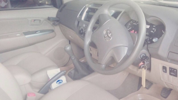 ////// ขายครับ////// Toyota Hilux - Vigo Champ ตัวE ปี 2555 เครื่อง 2,500 แรงม้า ไมล์ 5x,xxx กม. ////// ขายครับ////// Toyota Hilux - Vigo Champ ตัวE ปี 2555 เครื่อง 2,500 แรงม้า ไมล์ 5x,xxx กม.