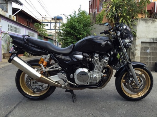 XJR 1300 ปี08 ทะเบียนแท้ๆ ราคา 220,000 บาท รับซื้อขายแลกเปลี่ยนคับ