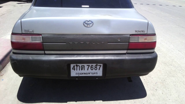 ขายด่วน TOYOTA COROLLA 1.3 เกียร์ออโต้ ติดแก๊ส