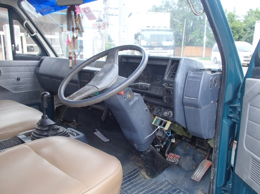 ขายรถสองแถว ISUZU NPR 115