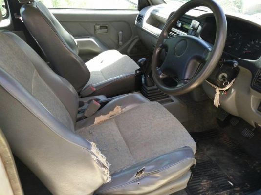 !!!! อีซูซุ ดราก้อนเพาเวอร์ ปี 43 หน้าหวีแท้ เครื่อง 2.5 CC พวงมาลัยเพาเวอร์แท้