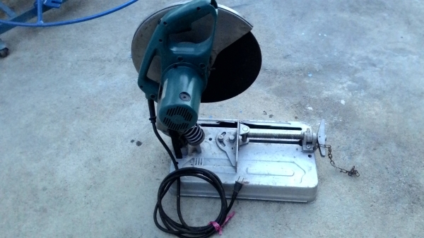 ขายแท่นตัด เหล็ก MAKITA 2414NB