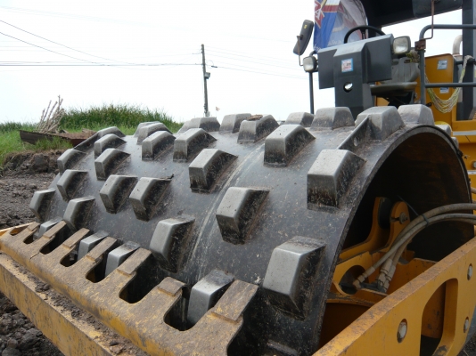 เปลือกหนามรถบด ราคา 80000 บาท เปลือกหนามรถบด ราคา 80000 บาท