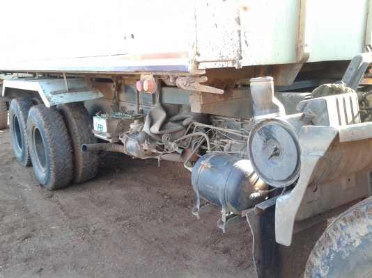 ขายFM3H HO7D195แรงม้า สองเพลาดั๊ม รถบ้านเดิมๆ