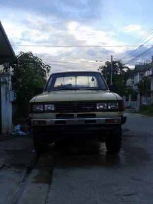 ขายdatsun720 สวย4x4 ขายdatsun720 สวย4x4